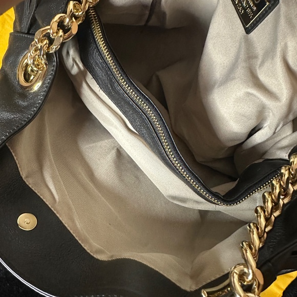 Valentino by Mario Valentino - Picture 5 of 5